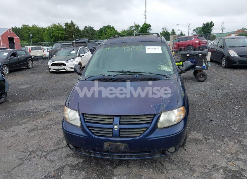 Photo 6 of 2005 Dodge Grand CARAVAN SXT (VIN 2D4GP44L85R380517)