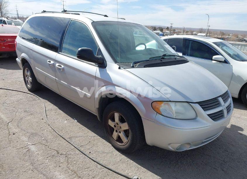 2005 Dodge Grand CARAVAN SXT (VIN 2D4GP44L85R476695) main photo