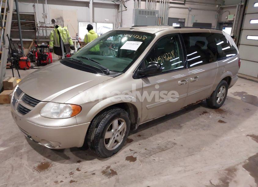 Photo 2 of 2006 Dodge Grand CARAVAN SXT (VIN 2D4GP44L86R898192)