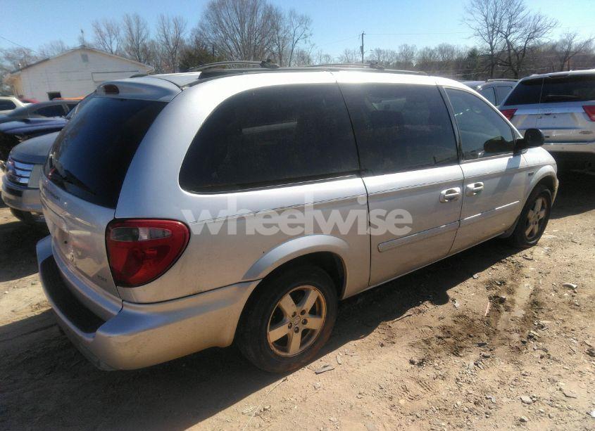 Photo 4 of 2005 Dodge Grand CARAVAN SXT (VIN 2D4GP44L95R290891)