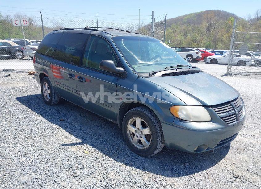 2005 Dodge Grand CARAVAN SXT (VIN 2D4GP44L95R324232) main photo