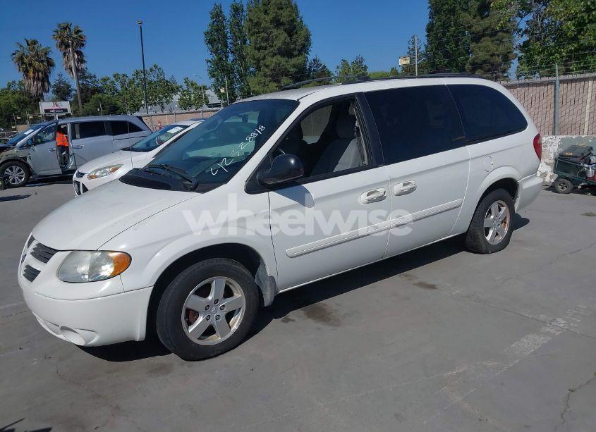 Photo 2 of 2005 Dodge Grand CARAVAN SXT (VIN 2D4GP44L95R336090)