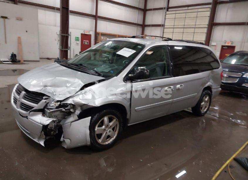 Photo 2 of 2007 Dodge Grand CARAVAN SXT (VIN 2D4GP44L97R188414)