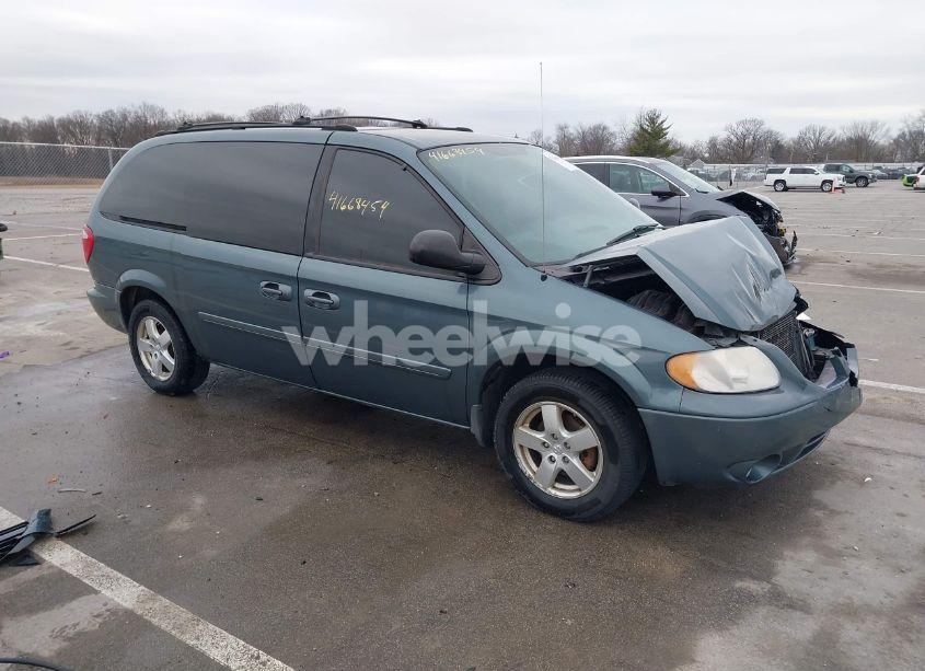 2005 Dodge Grand CARAVAN SXT (VIN 2D4GP44LX5R115310) main photo