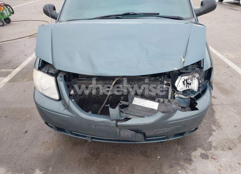 Photo 6 of 2005 Dodge Grand CARAVAN SXT (VIN 2D4GP44LX5R115310)