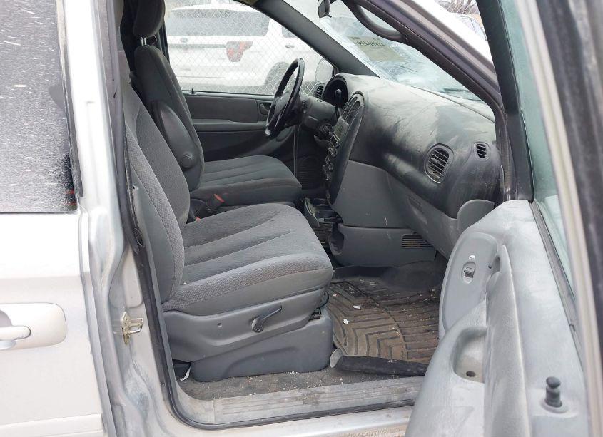 Photo 5 of 2005 Dodge Grand CARAVAN SXT (VIN 2D4GP44LX5R185700)