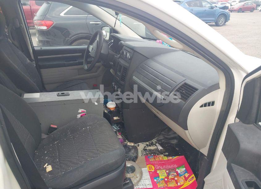 Photo 5 of 2009 Dodge Grand CARAVAN CV (VIN 2D4HN11E89R693782)