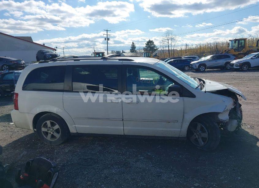 Photo 14 of 2010 Dodge Grand CARAVAN HERO (VIN 2D4RN3D14AR379141)