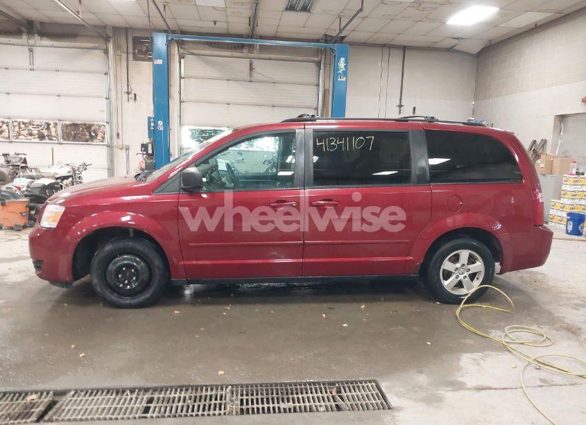 Photo 14 of 2010 Dodge Grand CARAVAN HERO (VIN 2D4RN3D15AR355043)