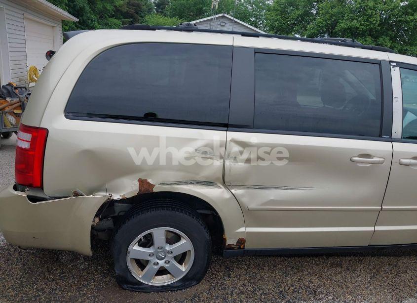 Photo 6 of 2010 Dodge Grand CARAVAN HERO (VIN 2D4RN3D17AR390232)