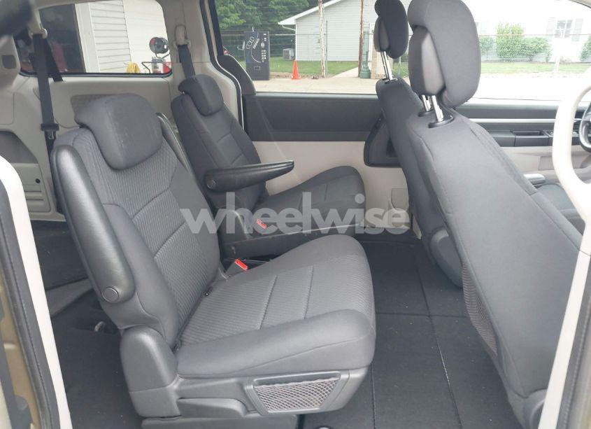 Photo 8 of 2010 Dodge Grand CARAVAN HERO (VIN 2D4RN3D17AR390232)