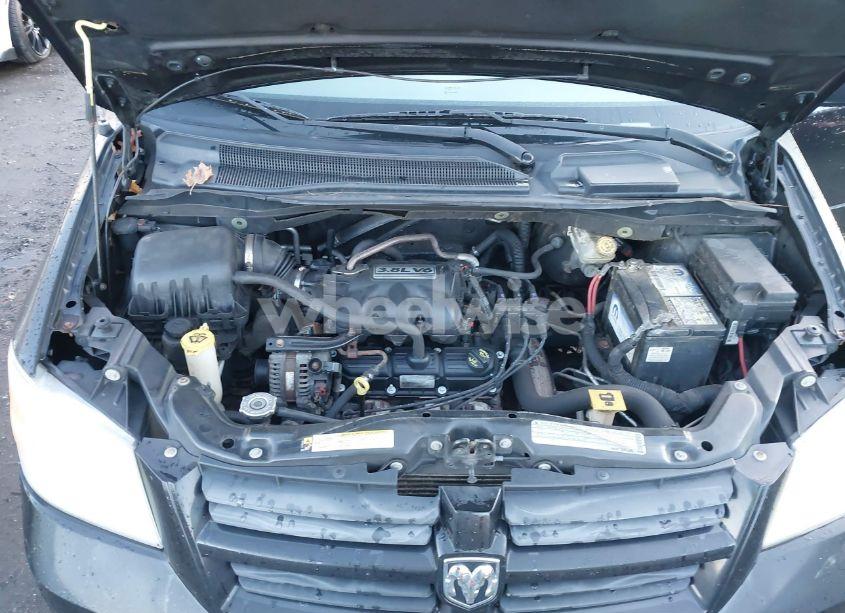 Photo 10 of 2010 Dodge Grand CARAVAN HERO (VIN 2D4RN3D19AR379247)