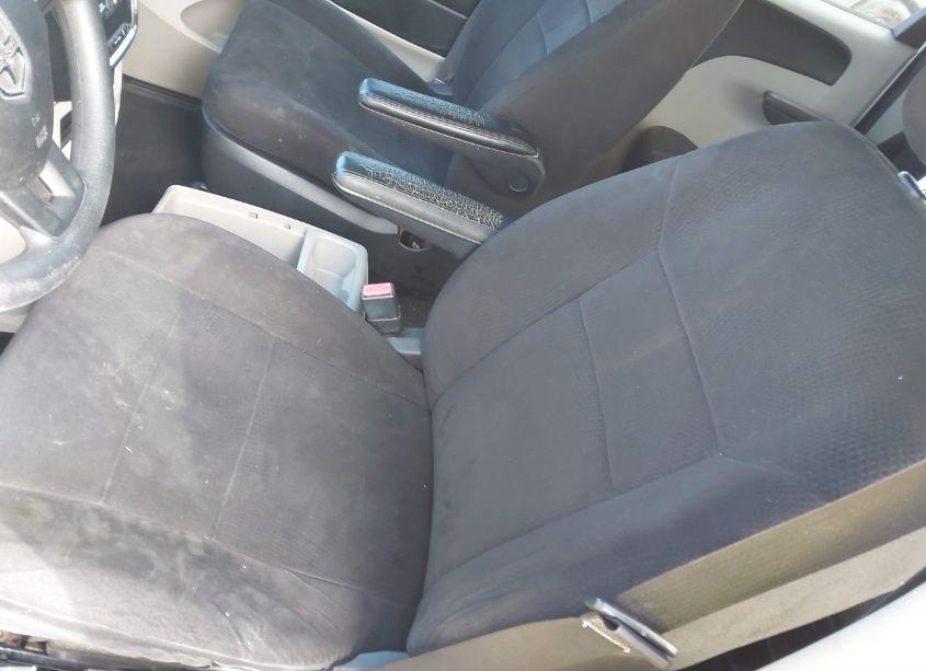 Photo 16 of 2011 Dodge Grand CARAVAN MAINSTREET (VIN 2D4RN3DG3BR669022)