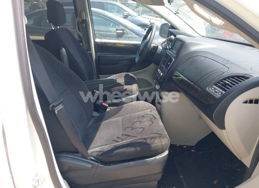 Photo 5 of 2011 Dodge Grand CARAVAN MAINSTREET (VIN 2D4RN3DG5BR731102)