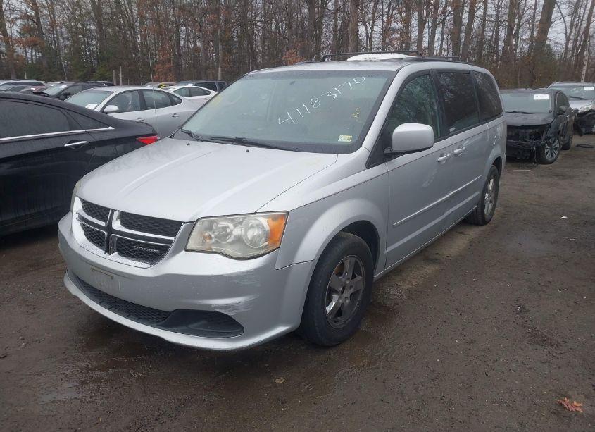 Photo 2 of 2011 Dodge Grand CARAVAN MAINSTREET (VIN 2D4RN3DG6BR739015)