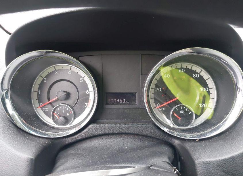 Photo 7 of 2011 Dodge Grand CARAVAN MAINSTREET (VIN 2D4RN3DG6BR739015)