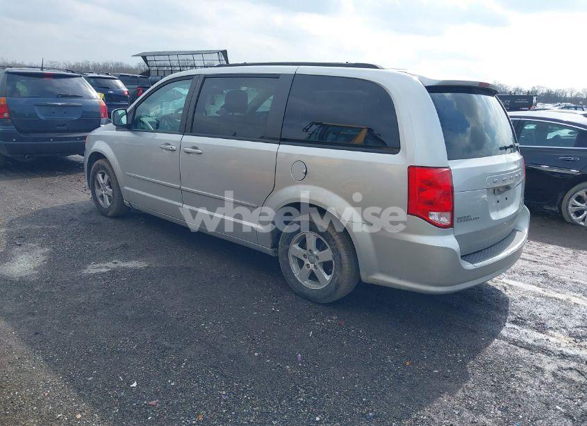 Photo 3 of 2011 Dodge Grand CARAVAN MAINSTREET (VIN 2D4RN3DG7BR638940)