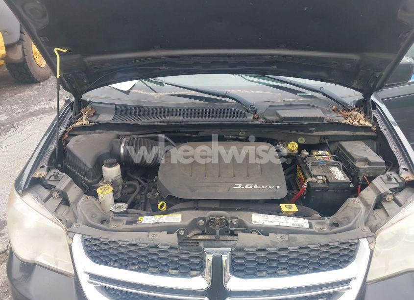 Photo 10 of 2011 Dodge Grand CARAVAN MAINSTREET (VIN 2D4RN3DG8BR756138)