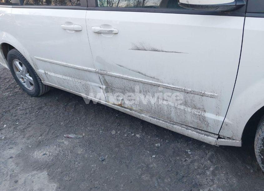 Photo 6 of 2011 Dodge Grand CARAVAN MAINSTREET (VIN 2D4RN3DGXBR601333)