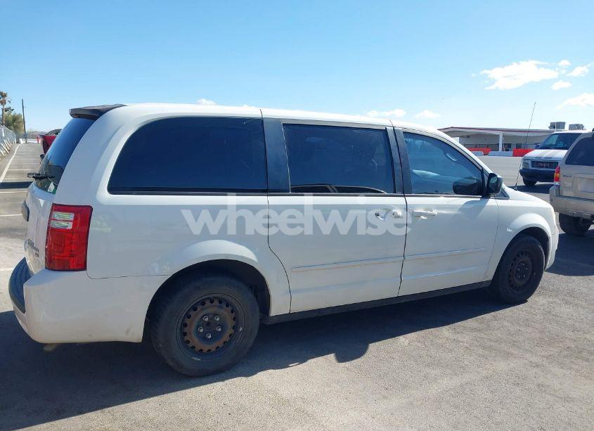 Photo 13 of 2010 Dodge Grand CARAVAN SE (VIN 2D4RN4DE0AR125273)