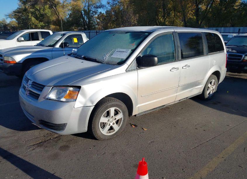 Photo 2 of 2010 Dodge Grand CARAVAN SE (VIN 2D4RN4DE0AR292183)