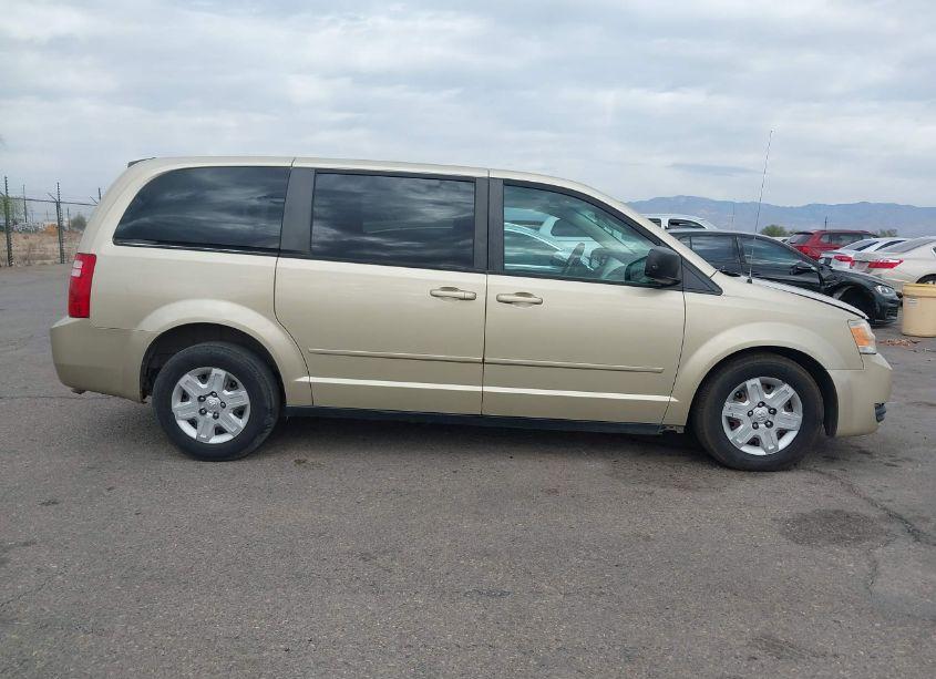 Photo 13 of 2010 Dodge Grand CARAVAN SE (VIN 2D4RN4DE0AR370543)