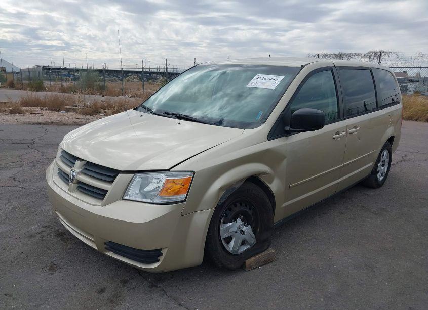 Photo 2 of 2010 Dodge Grand CARAVAN SE (VIN 2D4RN4DE0AR370543)