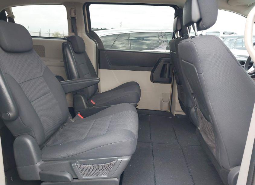 Photo 8 of 2010 Dodge Grand CARAVAN SE (VIN 2D4RN4DE0AR370543)