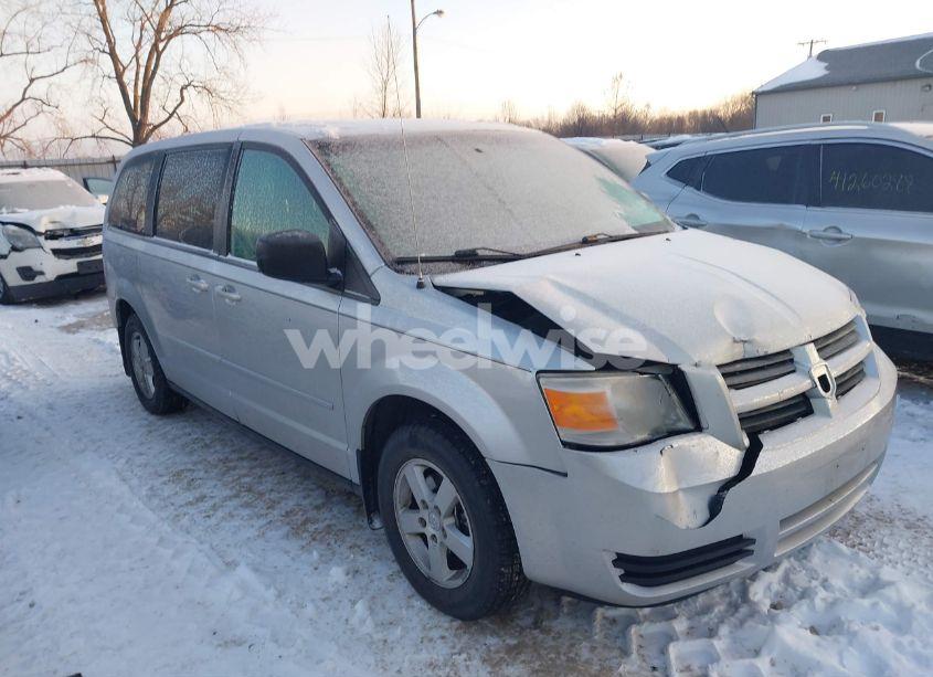 2010 Dodge Grand CARAVAN SE (VIN 2D4RN4DE1AR134614) main photo