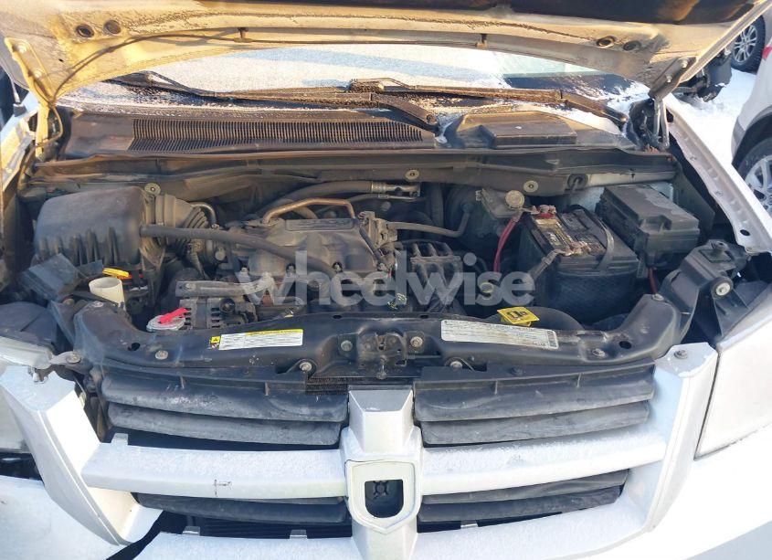 Photo 10 of 2010 Dodge Grand CARAVAN SE (VIN 2D4RN4DE1AR134614)