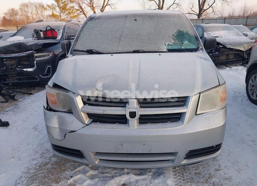 Photo 12 of 2010 Dodge Grand CARAVAN SE (VIN 2D4RN4DE1AR134614)