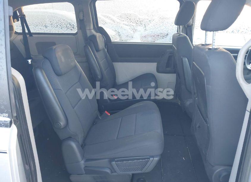 Photo 8 of 2010 Dodge Grand CARAVAN SE (VIN 2D4RN4DE1AR134614)