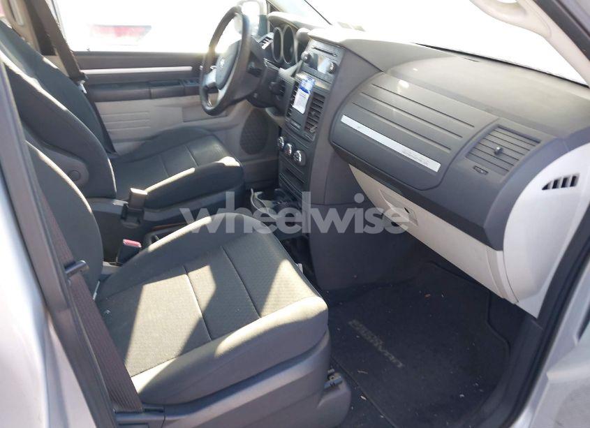 Photo 5 of 2010 Dodge Grand CARAVAN SE (VIN 2D4RN4DE2AR371225)