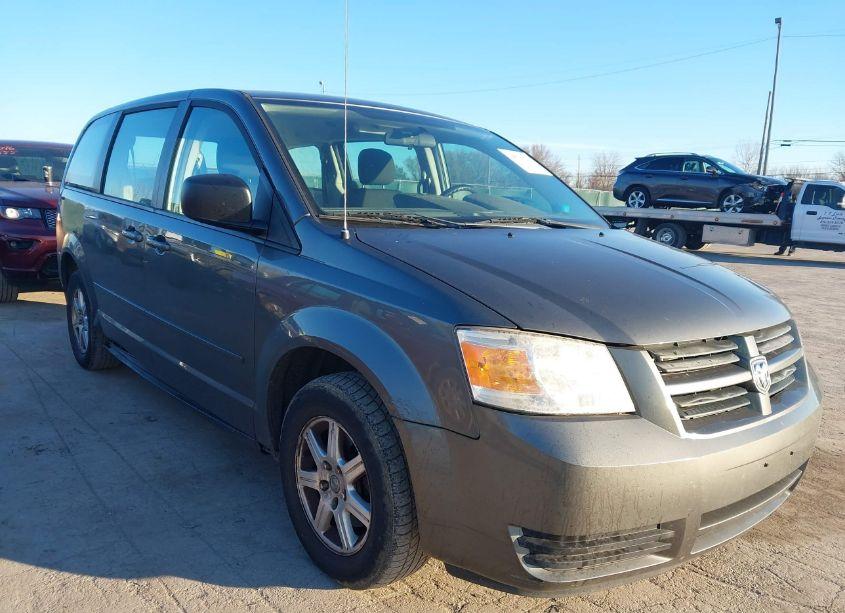 2010 Dodge Grand CARAVAN SE (VIN 2D4RN4DE2AR446540) main photo