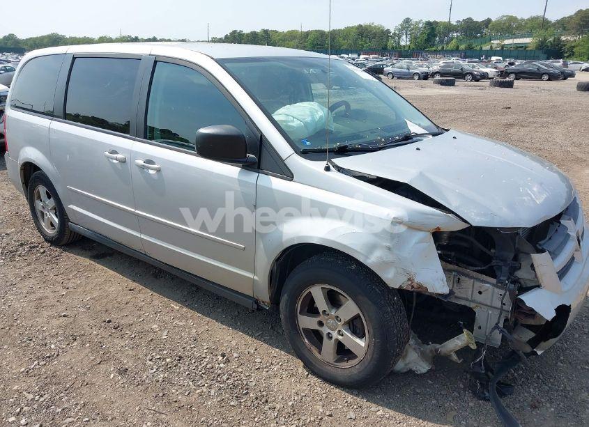 Photo 6 of 2010 Dodge Grand CARAVAN SE (VIN 2D4RN4DE2AR462592)