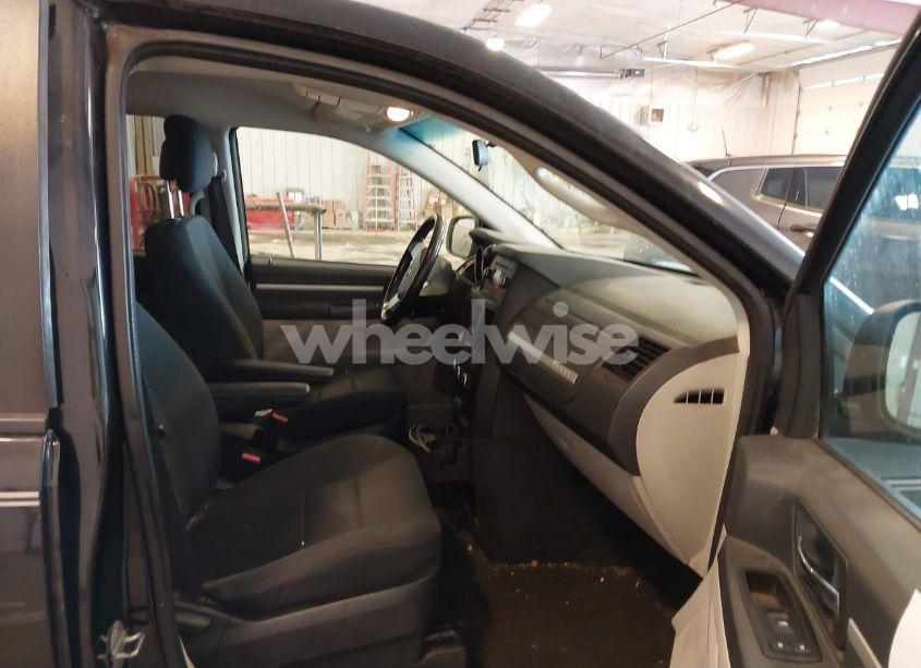 Photo 5 of 2010 Dodge Grand CARAVAN SE (VIN 2D4RN4DE2AR481482)