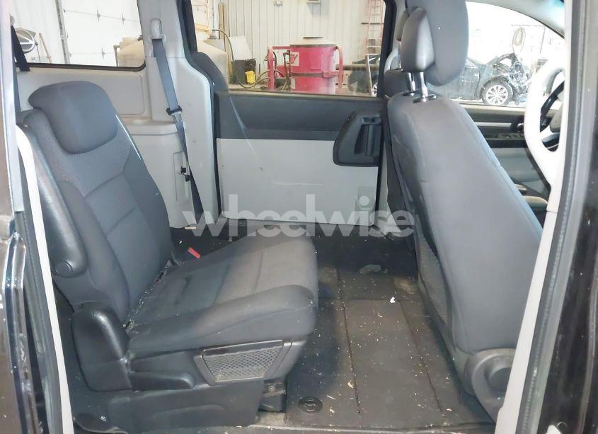 Photo 8 of 2010 Dodge Grand CARAVAN SE (VIN 2D4RN4DE2AR481482)