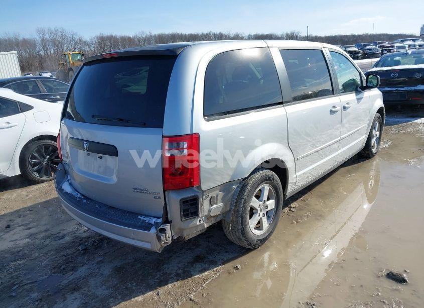 Photo 4 of 2010 Dodge Grand CARAVAN SE (VIN 2D4RN4DE3AR223522)