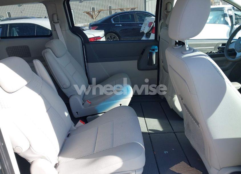 Photo 8 of 2010 Dodge Grand CARAVAN SE (VIN 2D4RN4DE3AR223522)
