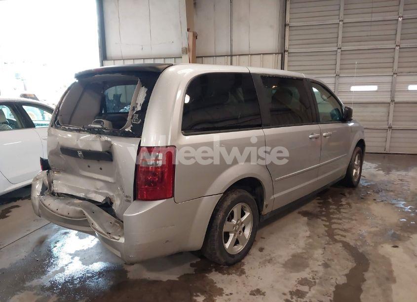 Photo 4 of 2010 Dodge Grand CARAVAN SE (VIN 2D4RN4DE3AR341120)