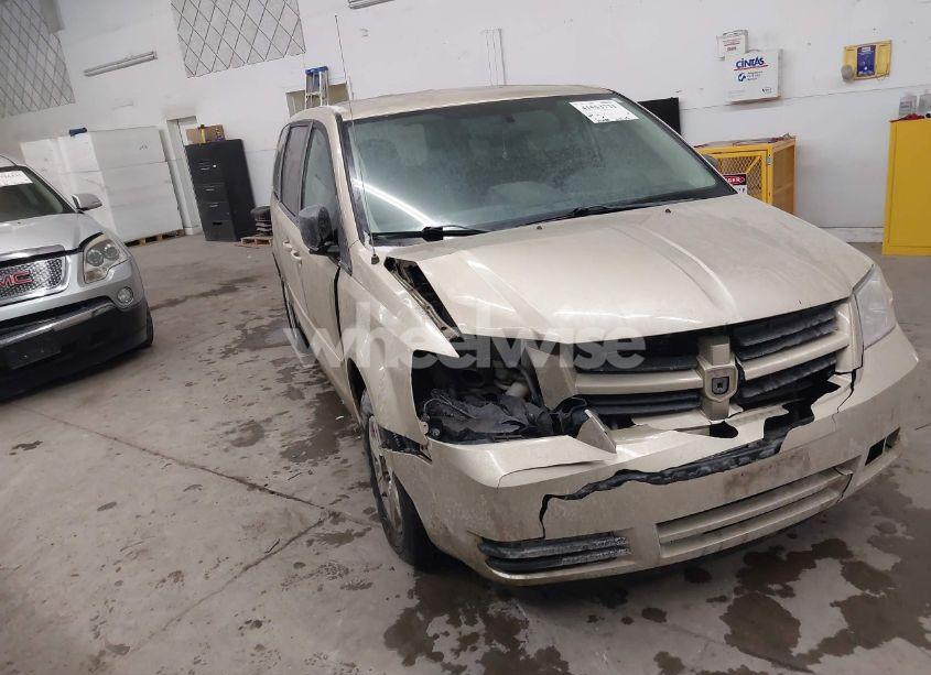 2010 Dodge Grand CARAVAN SE (VIN 2D4RN4DE3AR419752) main photo