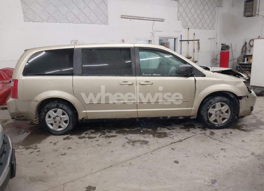 Photo 13 of 2010 Dodge Grand CARAVAN SE (VIN 2D4RN4DE3AR419752)