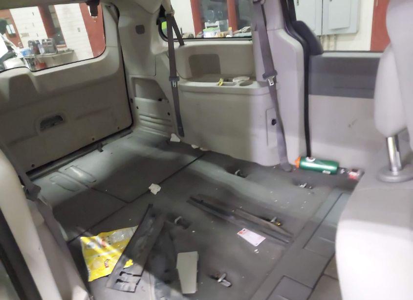 Photo 8 of 2010 Dodge Grand CARAVAN SE (VIN 2D4RN4DE4AR269795)