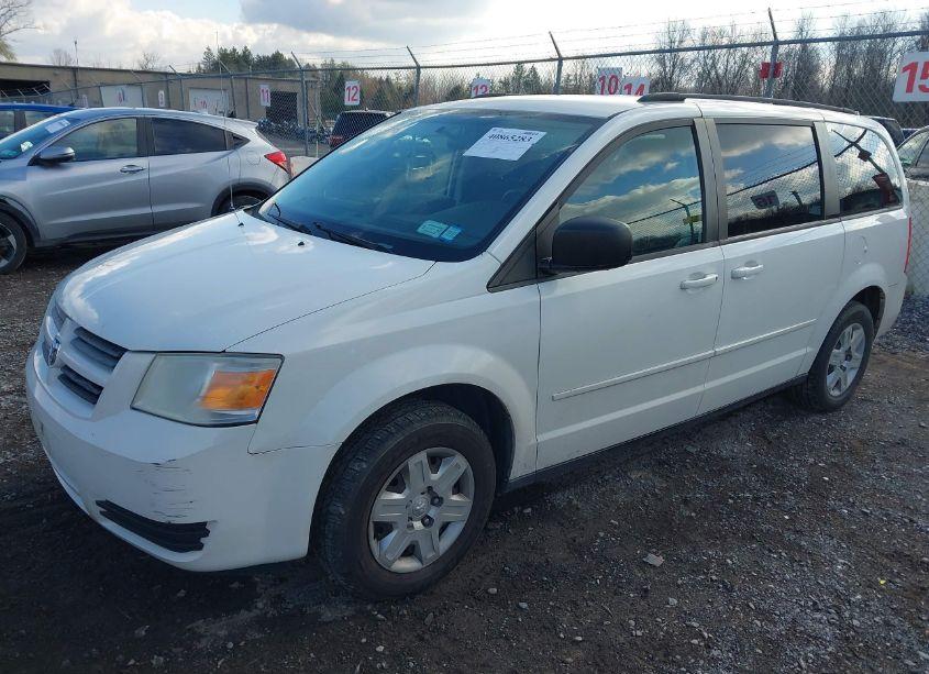 Photo 2 of 2010 Dodge Grand CARAVAN SE (VIN 2D4RN4DE4AR297547)