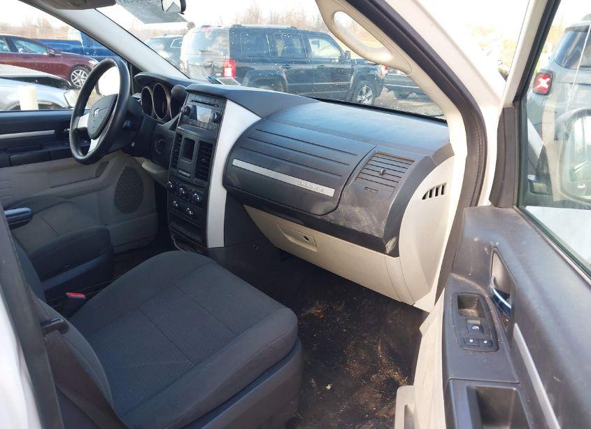 Photo 5 of 2010 Dodge Grand CARAVAN SE (VIN 2D4RN4DE4AR297547)