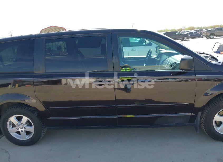 Photo 14 of 2010 Dodge Grand CARAVAN SE (VIN 2D4RN4DE4AR307803)