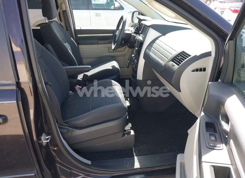 Photo 5 of 2010 Dodge Grand CARAVAN SE (VIN 2D4RN4DE4AR307803)