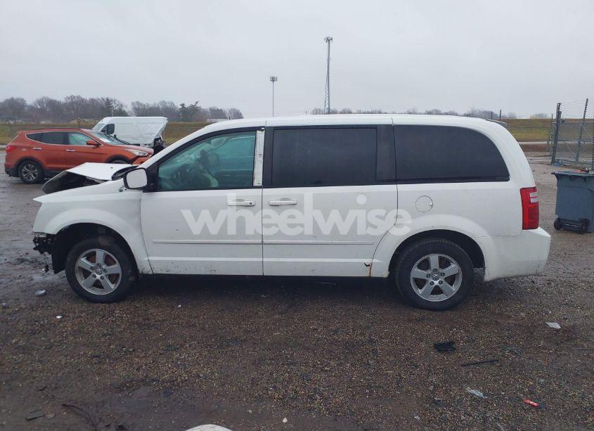 Photo 14 of 2010 Dodge Grand CARAVAN SE (VIN 2D4RN4DE4AR328019)