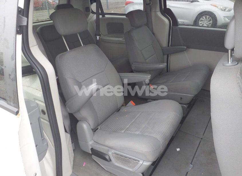 Photo 8 of 2010 Dodge Grand CARAVAN SE (VIN 2D4RN4DE4AR328019)