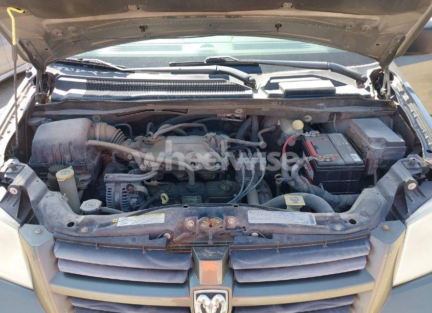 Photo 10 of 2010 Dodge Grand CARAVAN SE (VIN 2D4RN4DE4AR353695)
